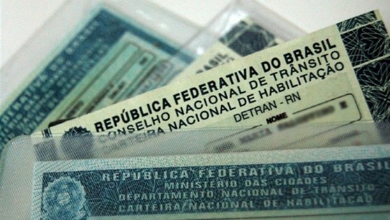 Procuro por Licenciamento de Veículo 0km Baeta Neves - Licenciamento de Automóvel